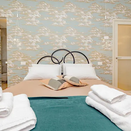 Elegance & Comfort Station 500mt -15minuti Duomo شقة