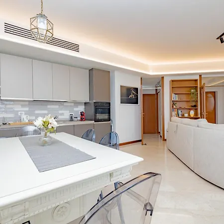 Elegance & Comfort Station 500mt -15minuti Duomo شقة *