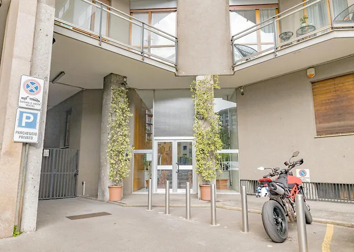 Elegance - Wi-fi Ultra Fast, Near Station Milánó