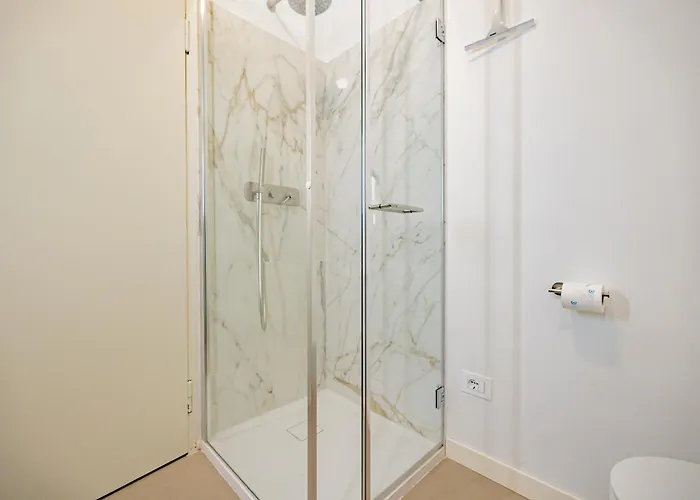 Apartman Elegance - Wi-fi Ultra Fast, Near Station Milánó