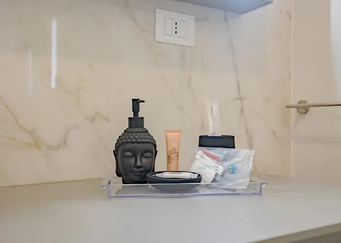 Elegance - Wi-fi Ultra Fast, Near Station Milánó