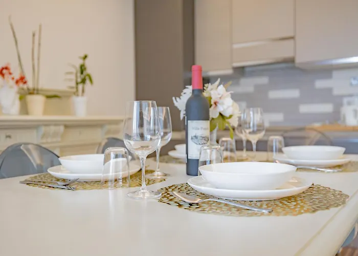 Apartman Elegance - Wi-fi Ultra Fast, Near Station *