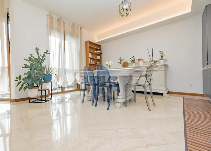 Elegance - Wi-fi Ultra Fast, Near Station Apartman *