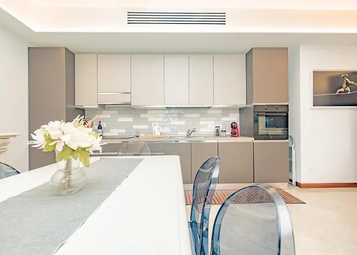 Apartman Elegance - Wi-fi Ultra Fast, Near Station